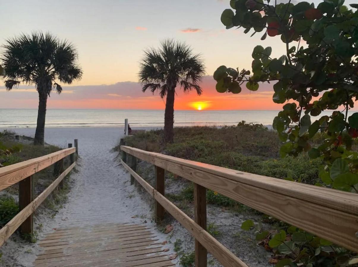 Wake Up To Ocean Views From Your Private Balcony Tampa Exteriör bild