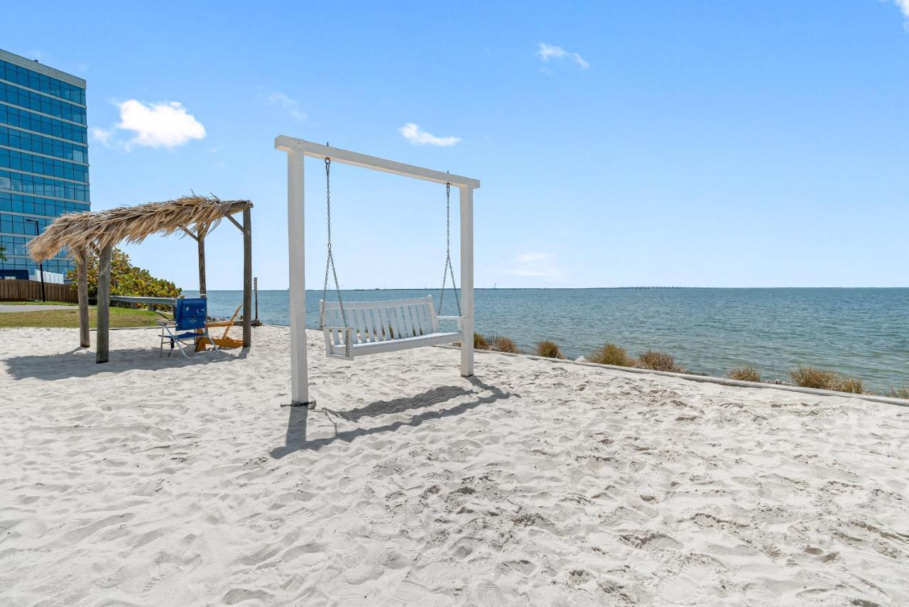 Wake Up To Ocean Views From Your Private Balcony Tampa Exteriör bild